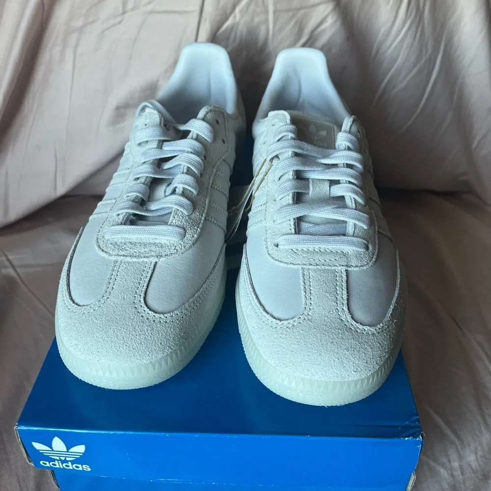 adidas Samba Men’s Sneakers in Off-White - Picture 6 of 8